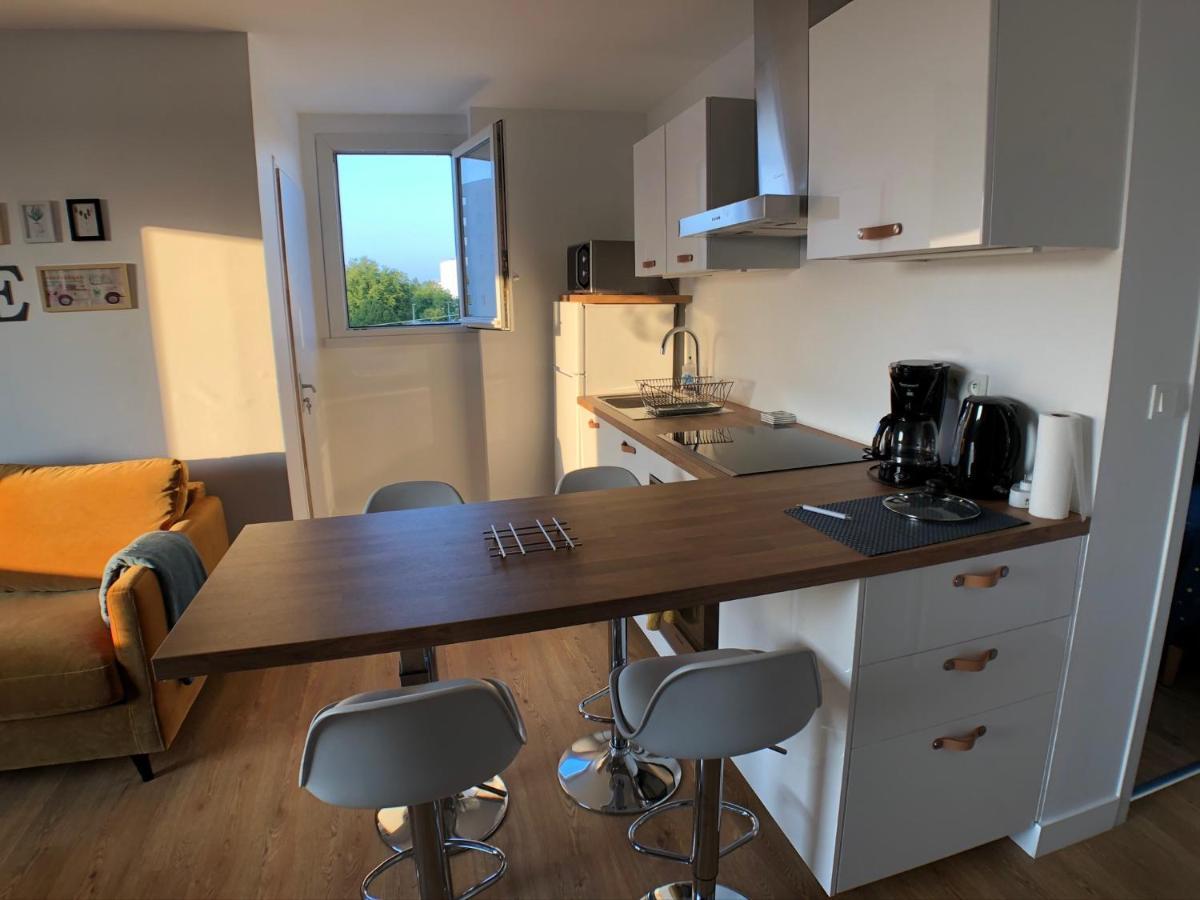 Charmant Appartement 1-4 Personnes, Proche Centre Avec Parking Nantes Exterior foto