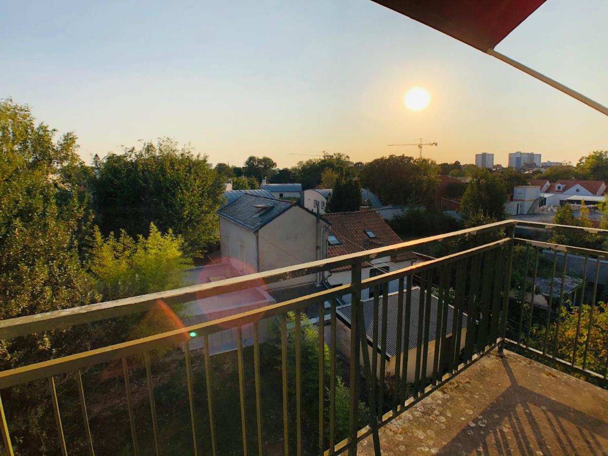 Charmant Appartement 1-4 Personnes, Proche Centre Avec Parking Nantes Exterior foto